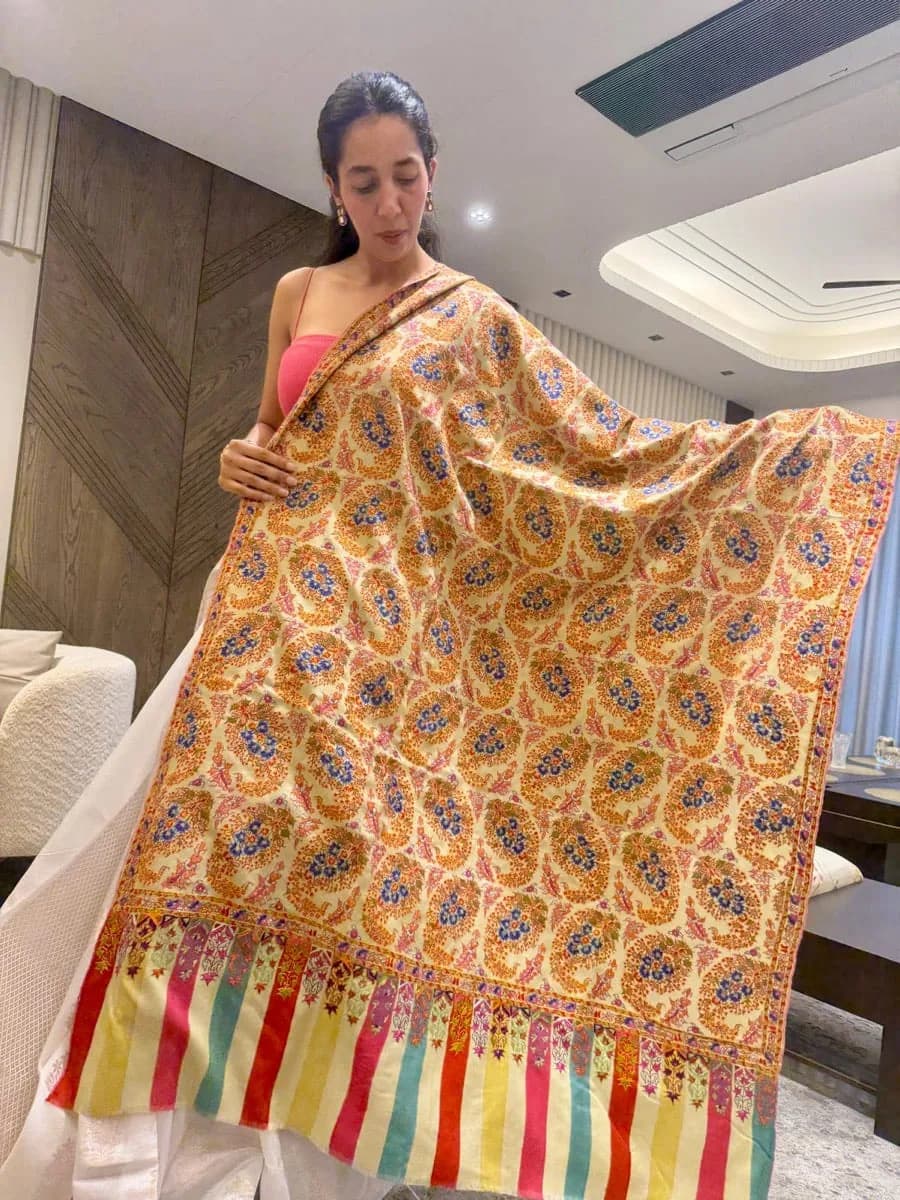 Handwoven Kani Shawl with Sozni Needlework — Kani, Pashmina, Kashmir