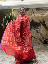 A Timeless Red Cotton Raktambari Jamdani Saree with Intricate Koniyas &nbsp;