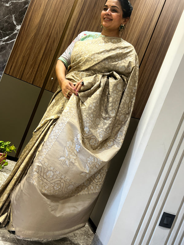 Almond Tones in Katan: A Story Woven in Cutwork Jamdani