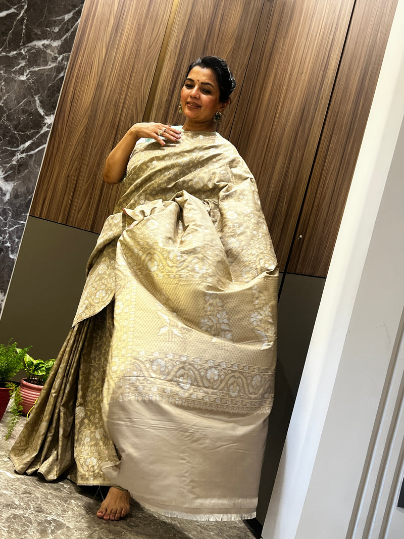 Almond Tones in Katan: A Story Woven in Cutwork Jamdani
