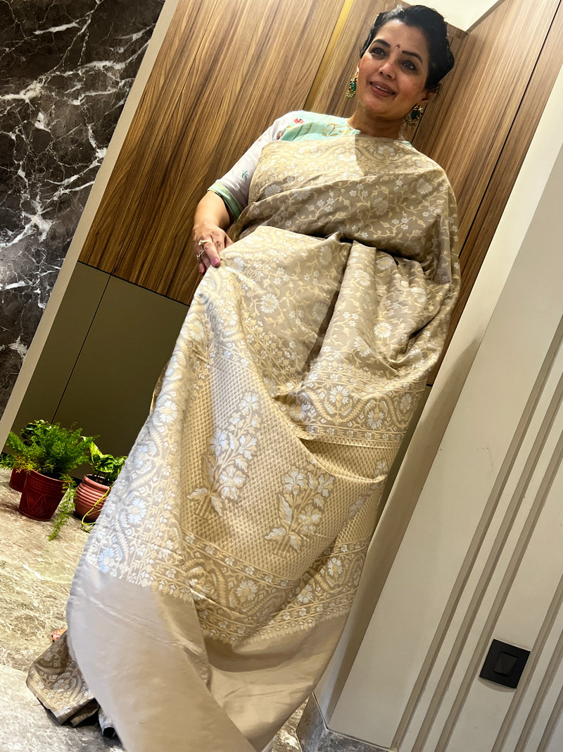 Almond Tones in Katan: A Story Woven in Cutwork Jamdani