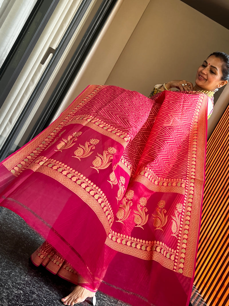 Raspberry Pink Premium Cotton Cutwork Jamdani Saree – A Timeless Weave of Craftsmanship