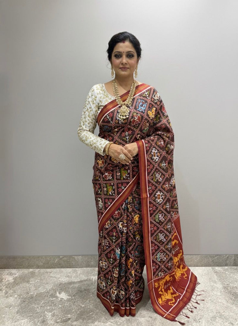 Threads That Guard Strength – 9 Figure Double Ikat Patan Patola Saree with Lion Pallu